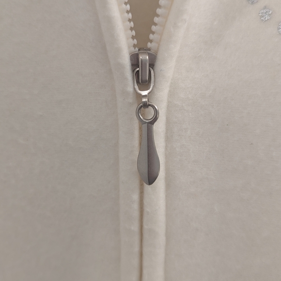 ❄️ Alfred Dunner Snowflake Embellished Fleece Sweater PM Petite Medium - Picture 10 of 15